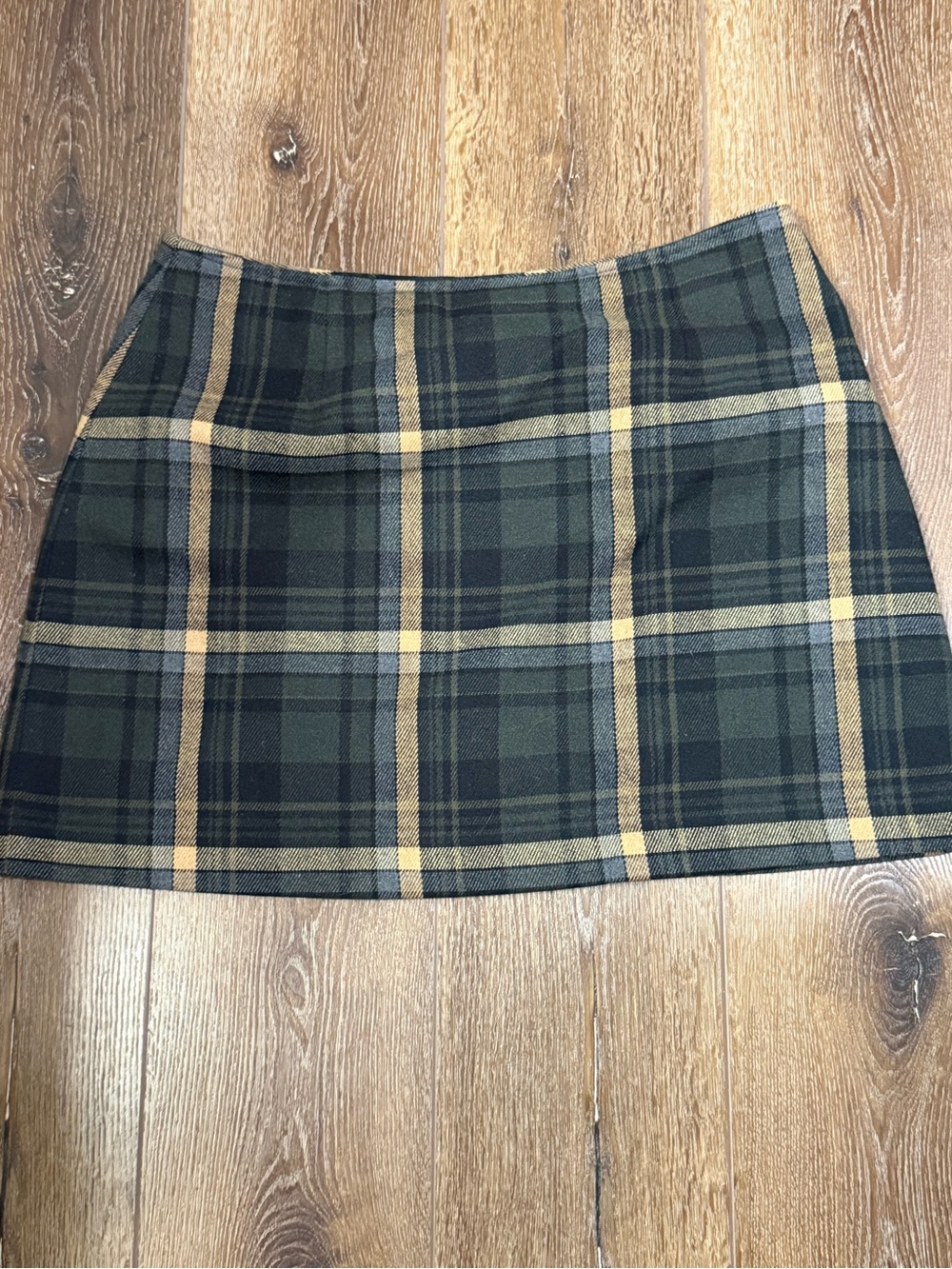 Plaid Mini Skirt in Dark Green and Tan
